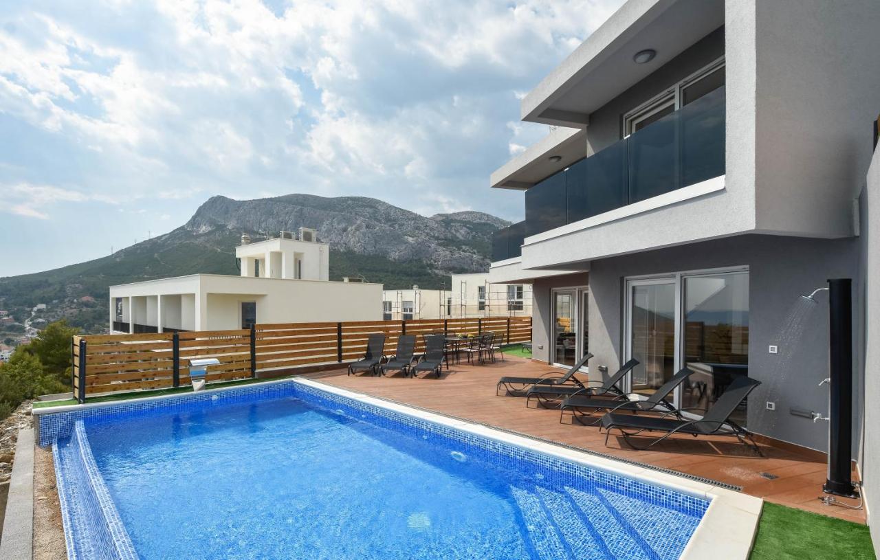 Villas Alfa & Omega Klis Eksteriør bilde